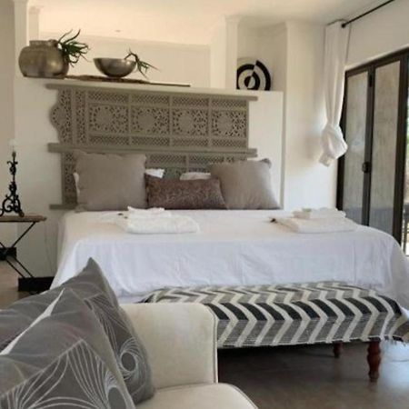 Crocodile Sands River Lodge Mbombela Zewnętrze zdjęcie